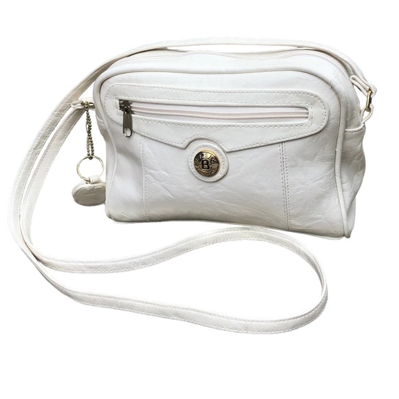 Vintage Handbags - Vintage Basic Editions White Faux Leather Camera Crossbody Bag